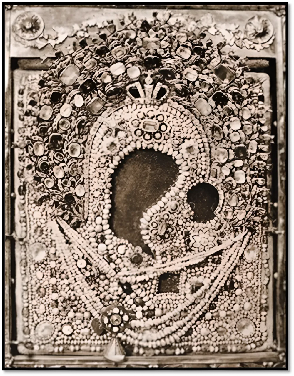 Явленная Казанская икона Божией Матери до похищения в 1904 году